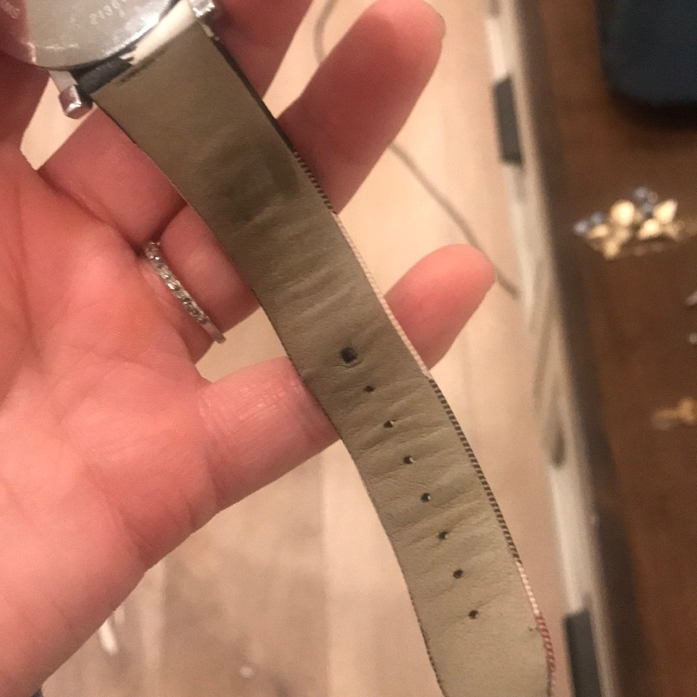 Burberry watch - Picture 8 of 8